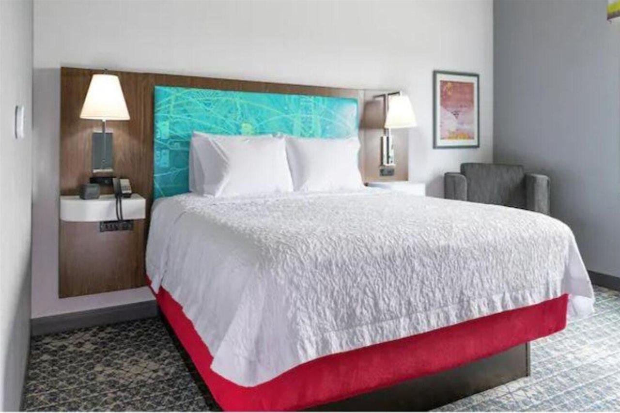 Hampton Inn Лексингтон Экстерьер фото
