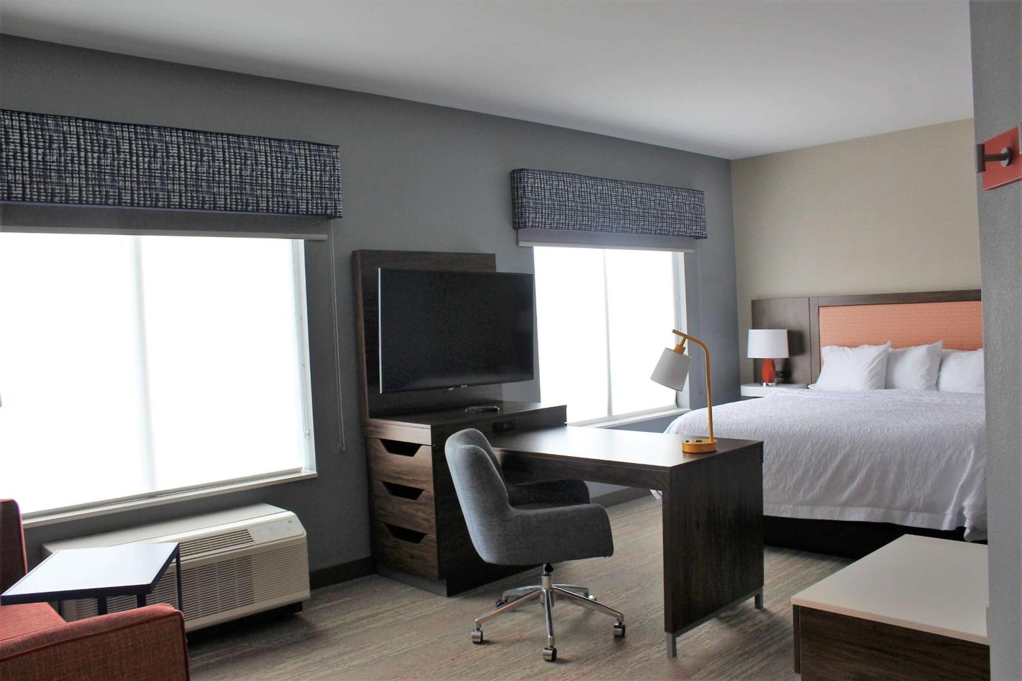 Hampton Inn Лексингтон Экстерьер фото